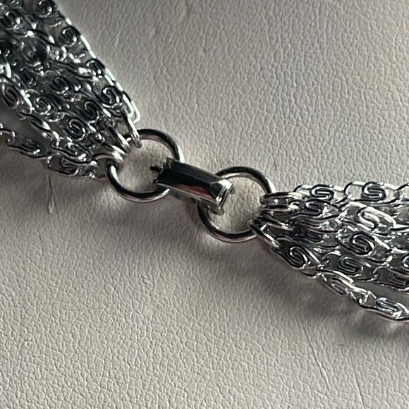 Vintage Sarah Coventry 8-strand Silver tone paper chain necklace- 1960’s stateme - Picture 3 of 8